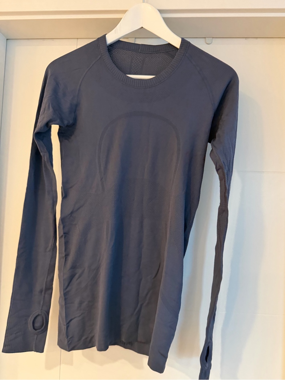 Lululemon Long Sleeve Top - Women’s 6